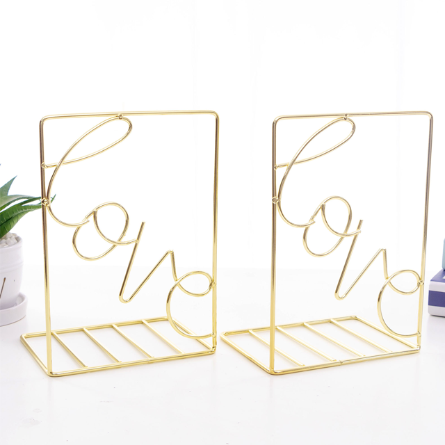 MQ7037 Love Bookends